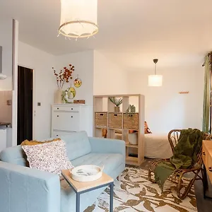 Le Baudis - Grand Avec Coin Nuit Et Parking Apartamento